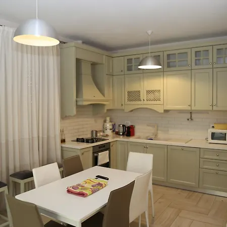 ヴィラ Artino ドゥラス