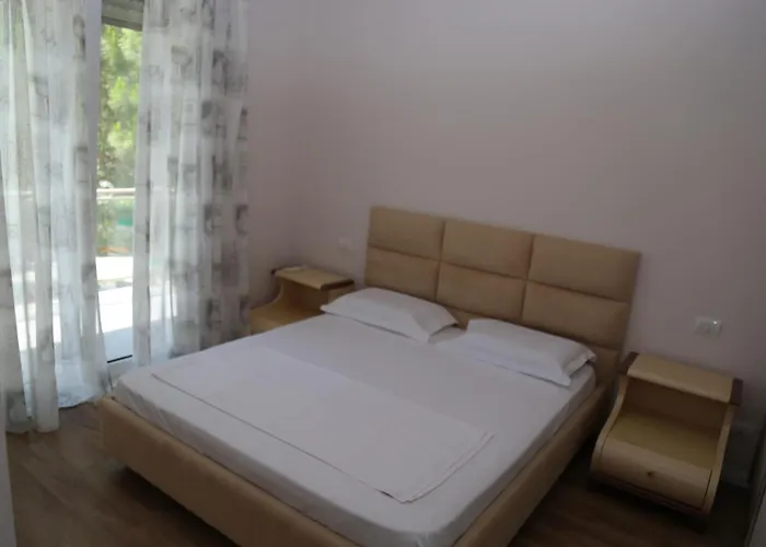 Artino Villa *