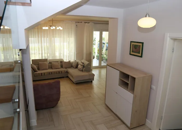 Artino Villa *