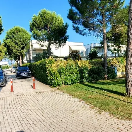 Artino 3br Villa, Pool And Sport Access - Perla Βίλα *
