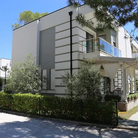 Artino Villa Durrës