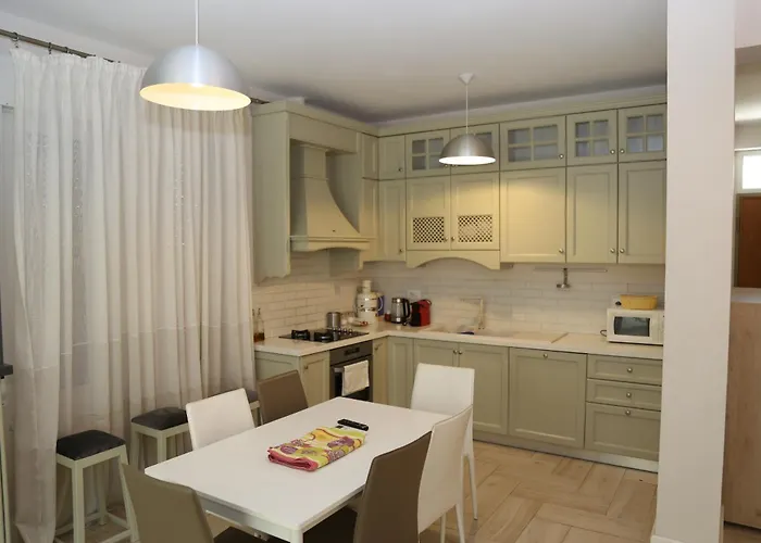 Villa Artino Durrës